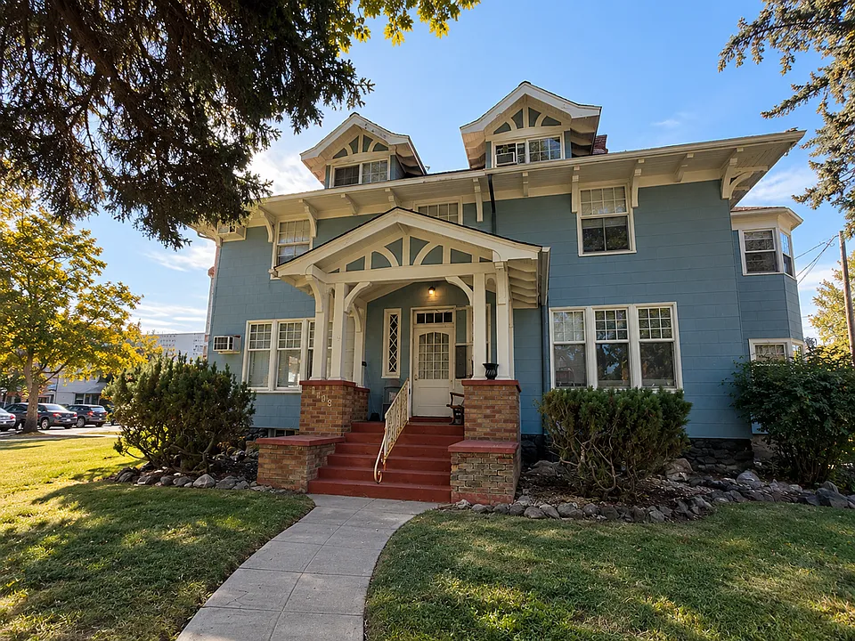 1103 West 9th