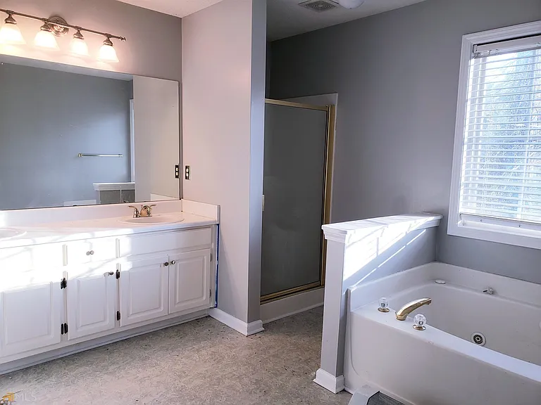 130 Oak Park Ter — Photo 17