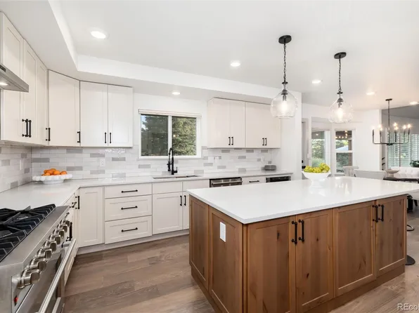 9057 Mountain Laurel Way, Highlands Ranch, CO 80126