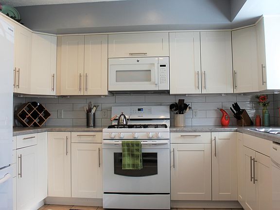 5th image of 610 N 21st St