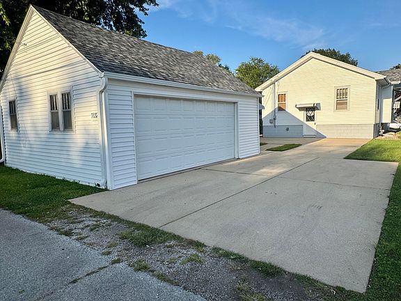 2nd image of 7132 Alexander Ave