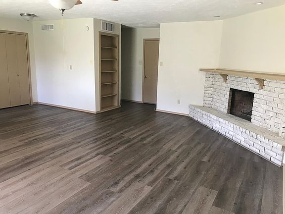 2nd image of 6416 Sunrise Dr