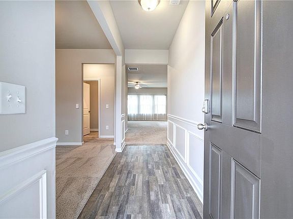 4th image of 39 Jackson Farm Rd