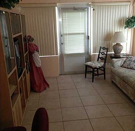4th image of 9200 34th Way