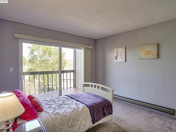 5th image of 311 Vista Heights Rd