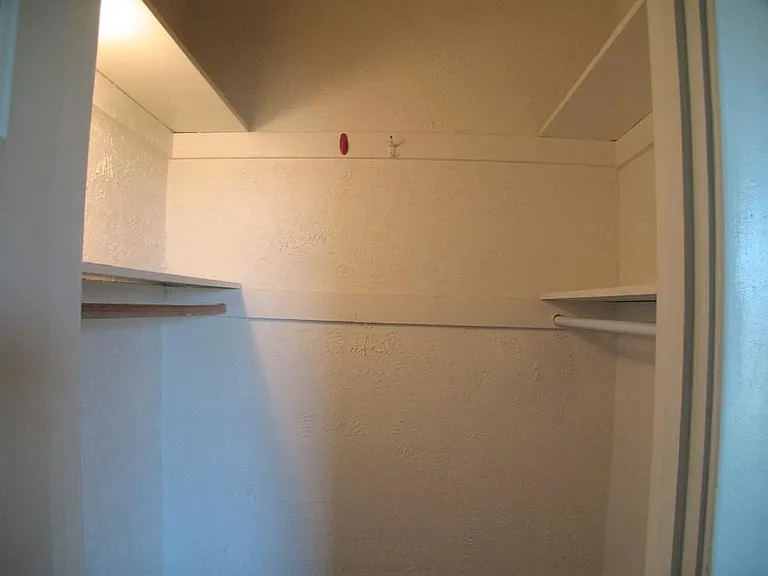 502 Bryan St #D — Photo 14