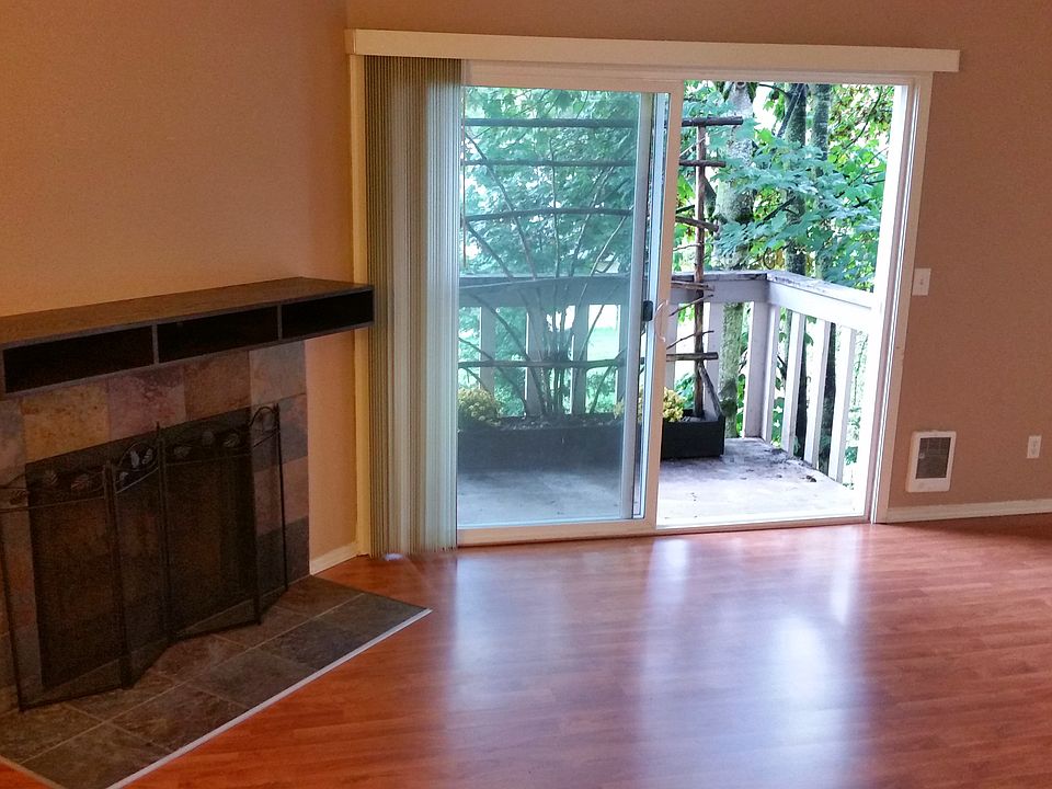 1st image of 3538 Northwest Ave APT 22