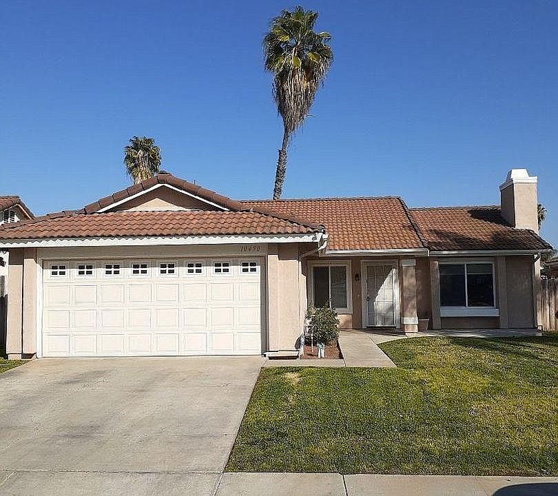 1st image of 1040 Paseo Park Dr