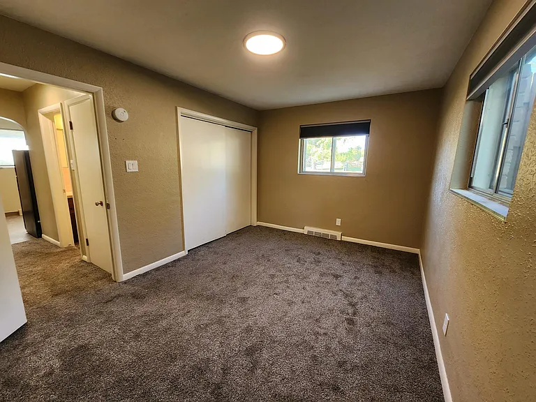 905 S 2nd Ave #1 — Photo 13
