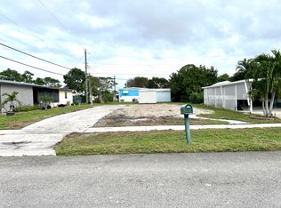 4014 Cardinal Rd, Boynton Beach, FL 33436