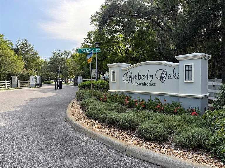 4530 Amberly Oaks Ct — Photo 39