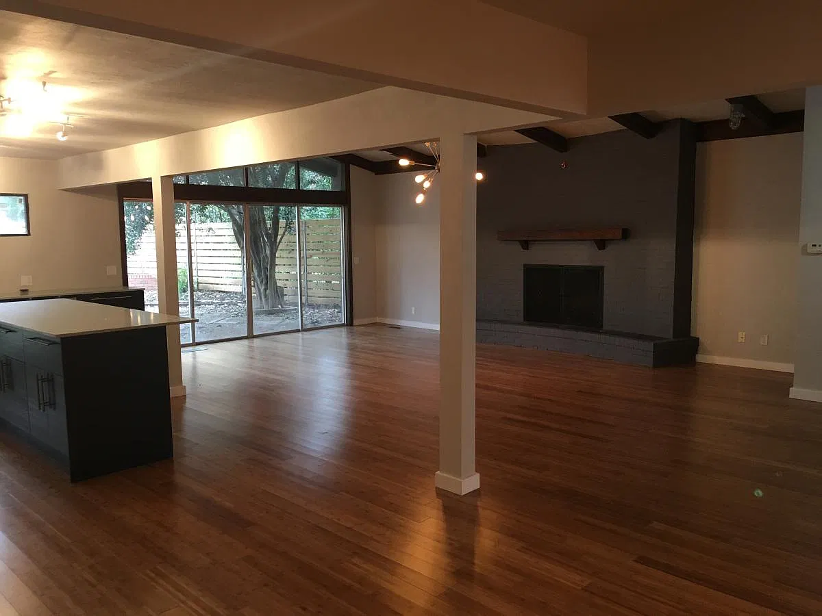 3 bed, 2700 sqft, $2,795 — Photo 3