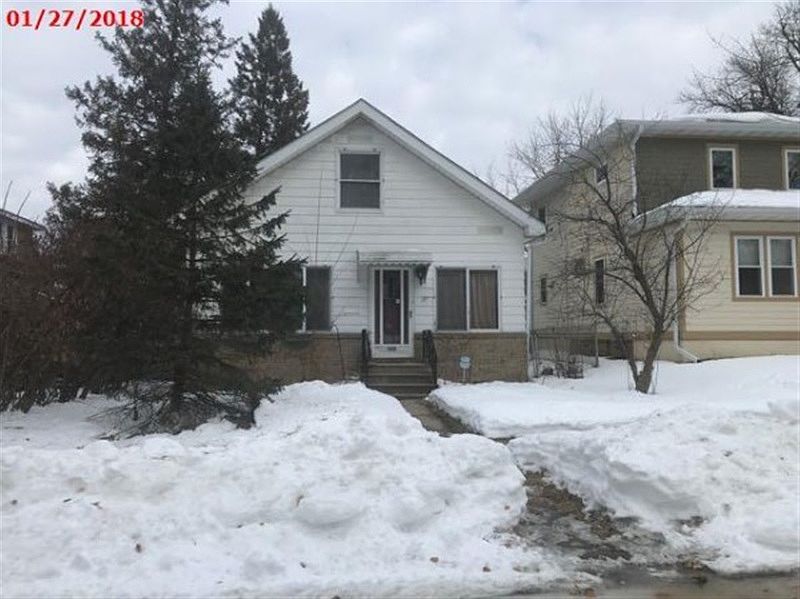 1st image of 1315 Palace Ave