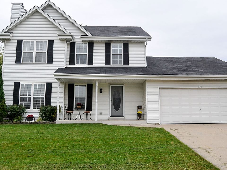 1st image of 1525 Falcon Dr