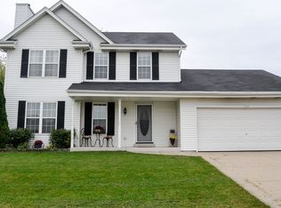 1525 Falcon Dr, Hartford, WI