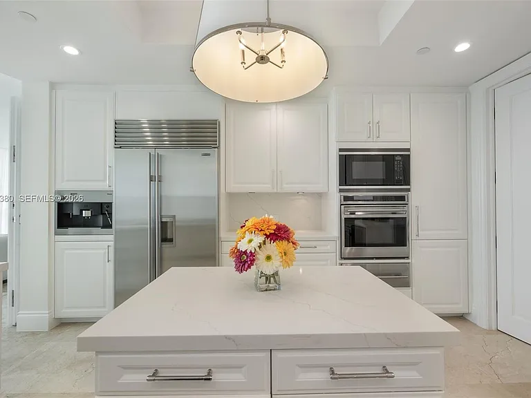 10295 Collins Ave #2203 — Photo 3