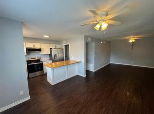 1221 Houston St #1, Rosenberg, TX 77471