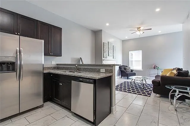 53 Carriage Ln #A — Photo 6