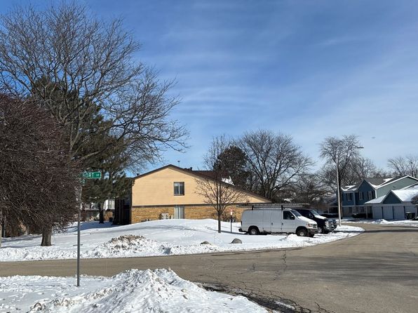 330 Memory Ln UNIT 2, Westmont, IL 60559