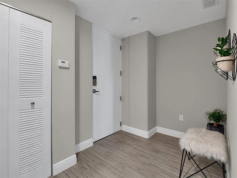 525 E Jackson St #508 — Photo 26