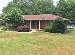 107 Alma Dr, Dalton, GA 30721
