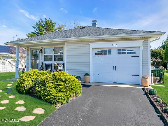 4th image of 103 Guadeloupe Drive