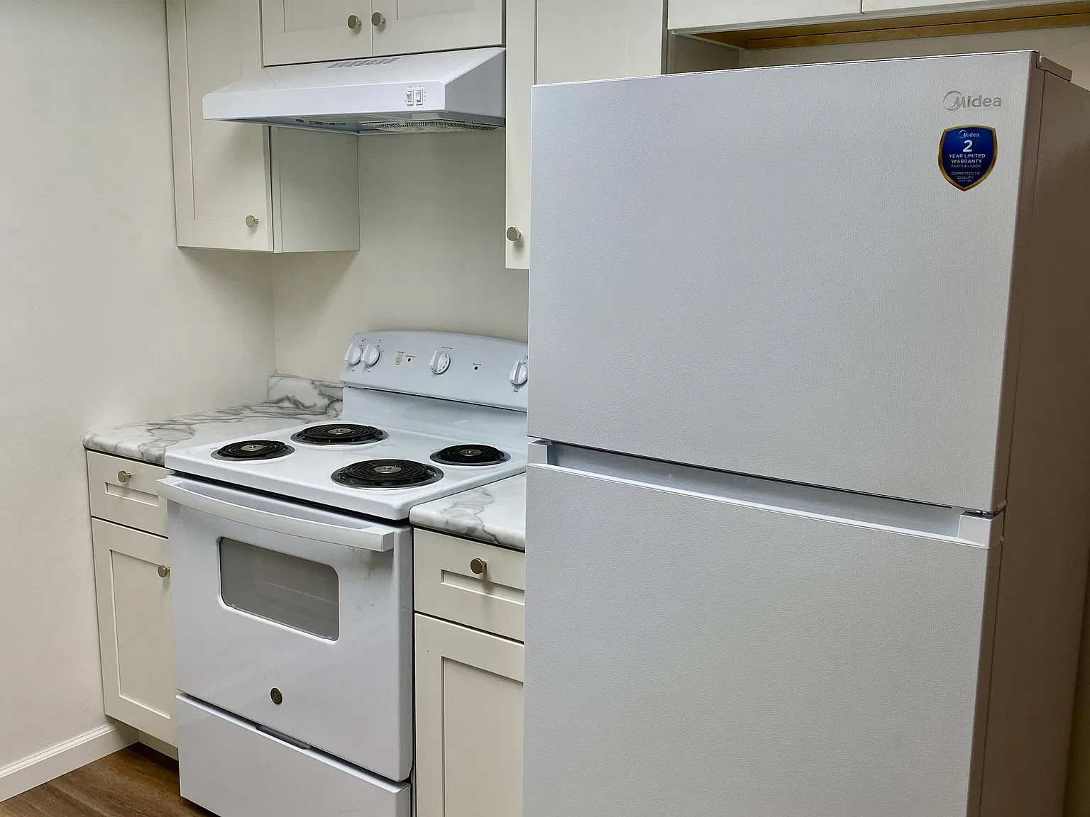 2 bed, 1100 sqft, $1,550 — Photo 4