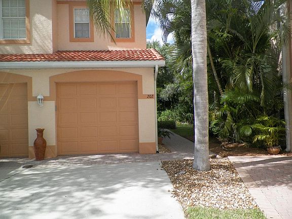 3rd image of 28052 Palmas Grandes Ln APT 202