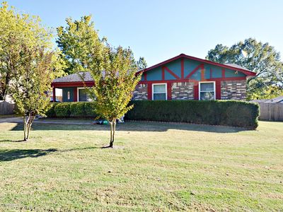 215 E Oak Grove Rd, Hernando, MS, 38632