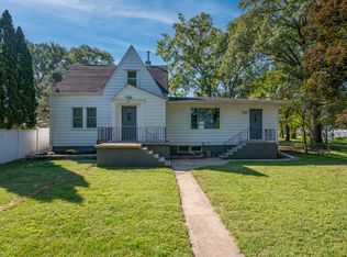 521 E 28th Ave, Lake Station, IN