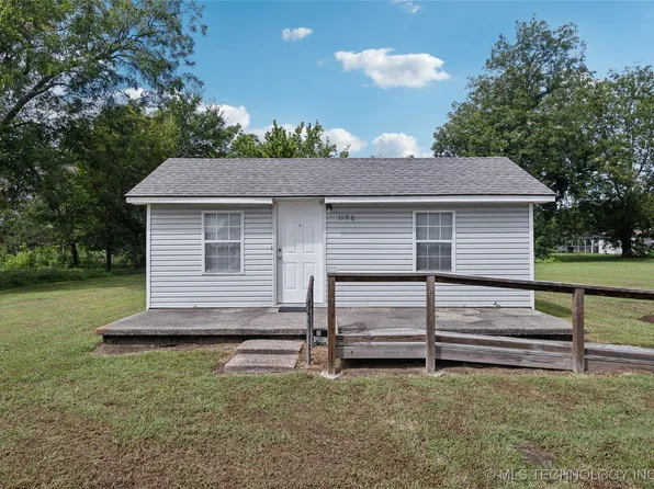 1106 N Sherman Ave, Okmulgee, OK 74447
