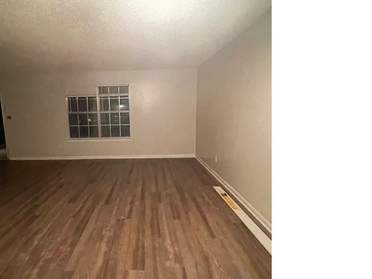 6425 W Concord Way — Photo 1
