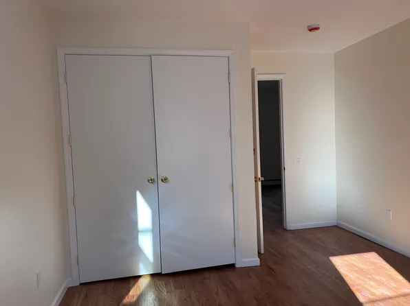 409 41st Street image 6 of 13