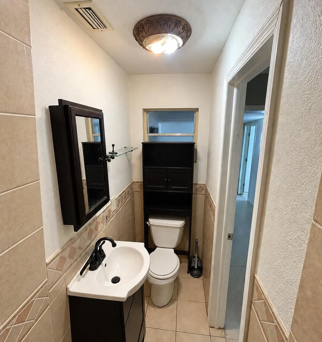 2 bed, $1,400 — Photo 3
