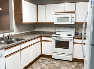 1060 Oakdale Ct APT 201, Harrisonburg, VA 22801