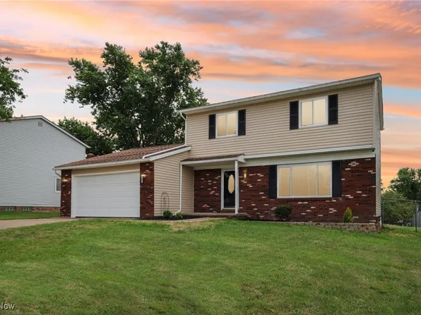 4477 Hialeah Dr, Parma, OH 44134