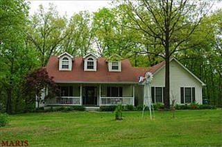 2nd image of 320 Southwood Ct