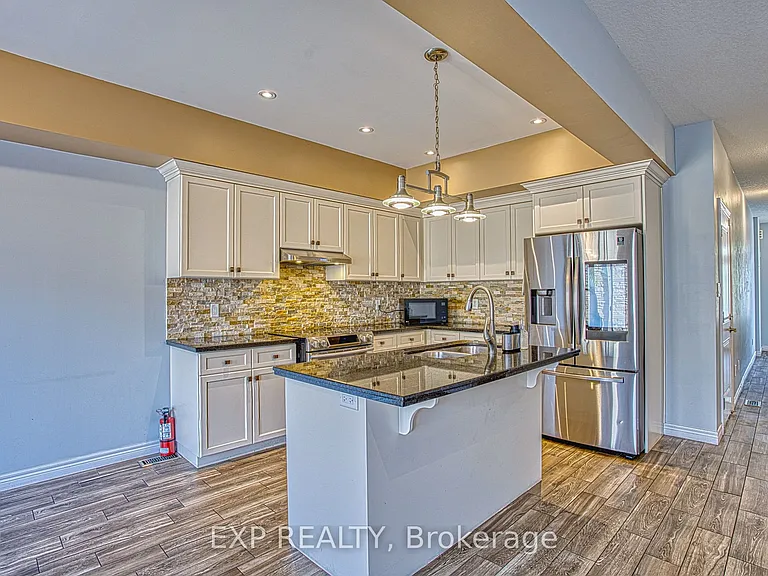 98 Shoreview Pl #15 — Photo 9