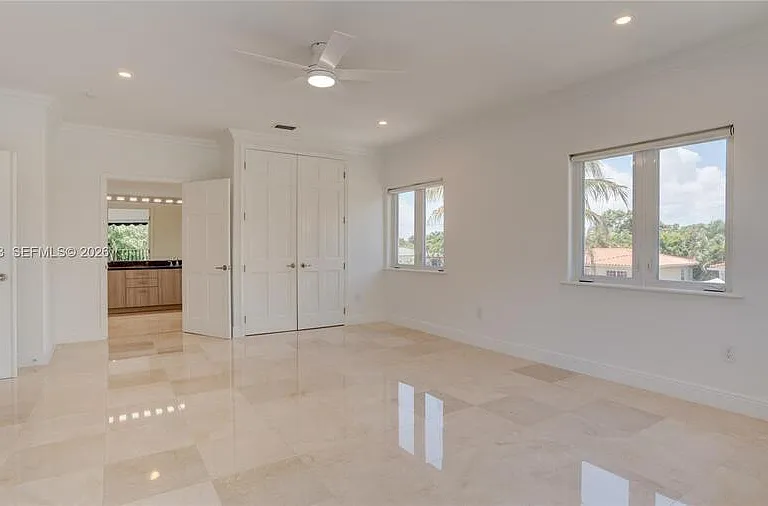 500 SW 51st Ct #1 — Photo 30