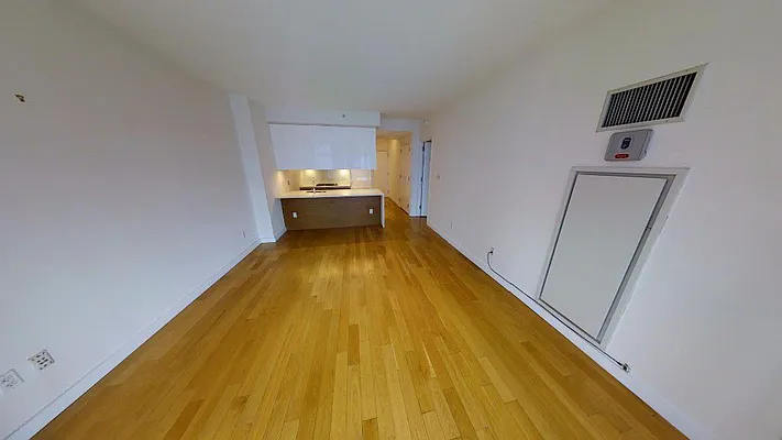 Rented by HighRiseNY | media 4