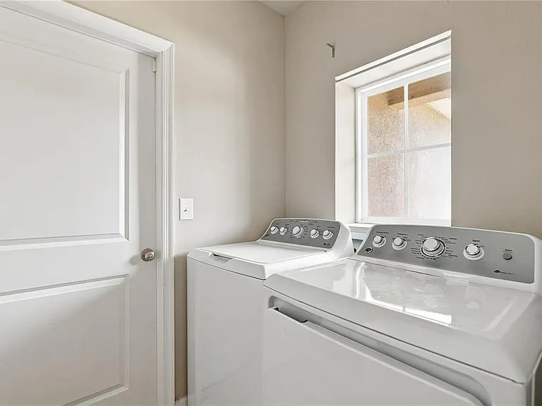 3537 Zephyr Preserve Pl — Photo 26