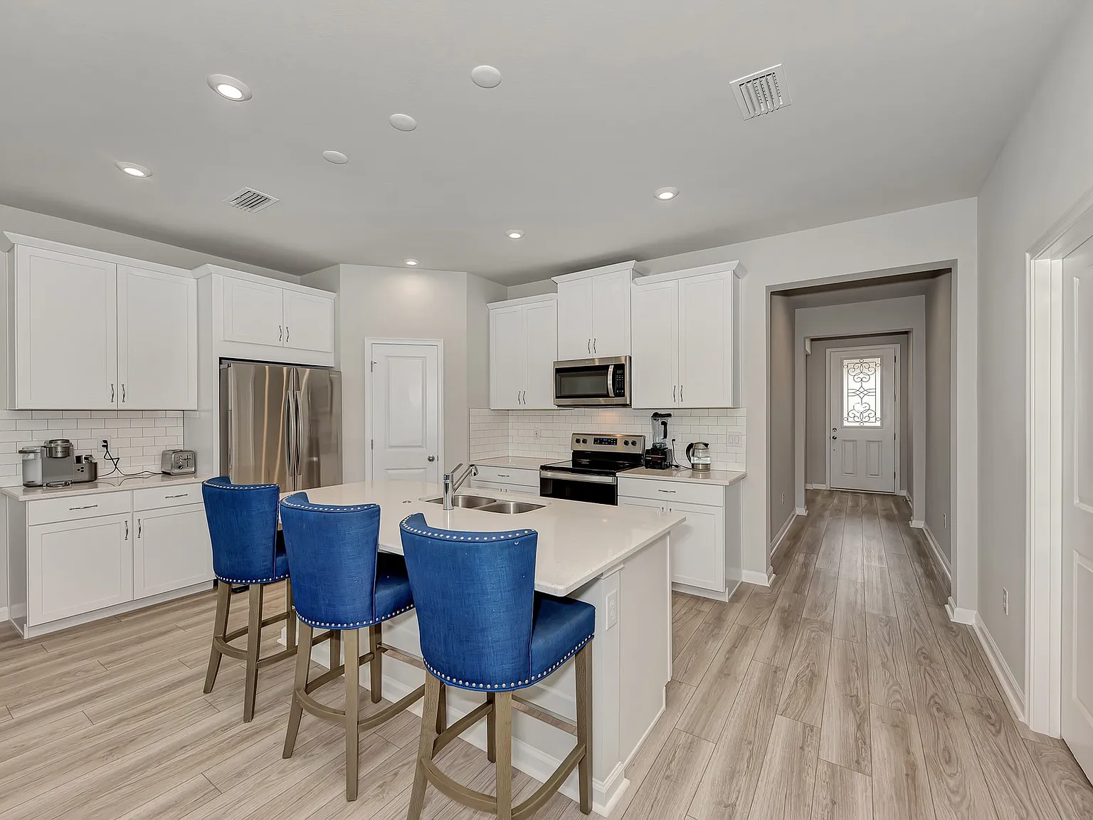 11989 Bohemian Pl — Photo 3