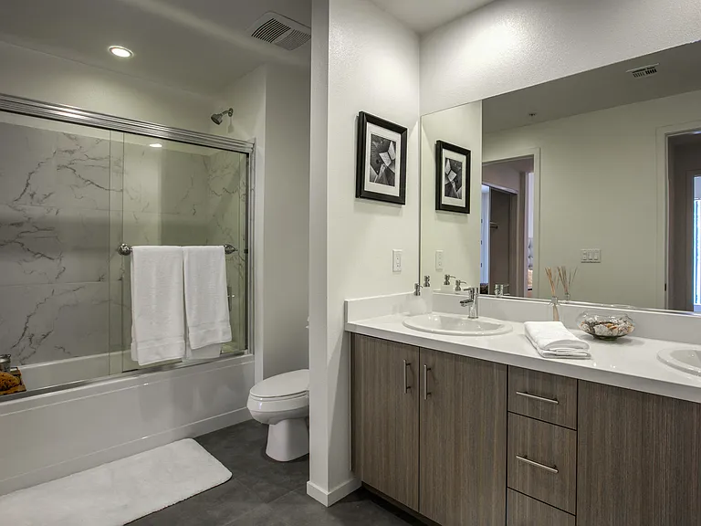 Large Bathrooms with Modern Fixtures