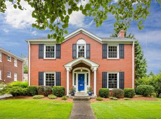 2304 Broadmeade Rd, Louisville, KY 40205