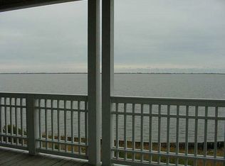 1222 Ballast Point Dr, Manteo, NC 27954