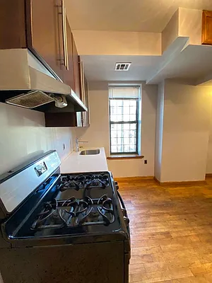 Rented by The Brokerage Group LLC | media 24