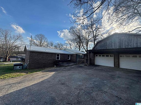 4th image of 124 Sunset Dr