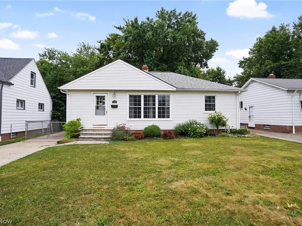 1765 Drenik Dr, Wickliffe, OH 44092