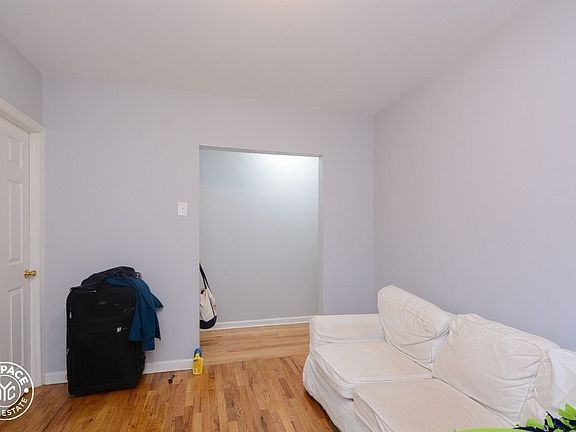 3rd image of 1141 Bergen St #2A