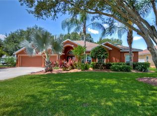 2307 Timbergrove Dr, Valrico, FL 33596